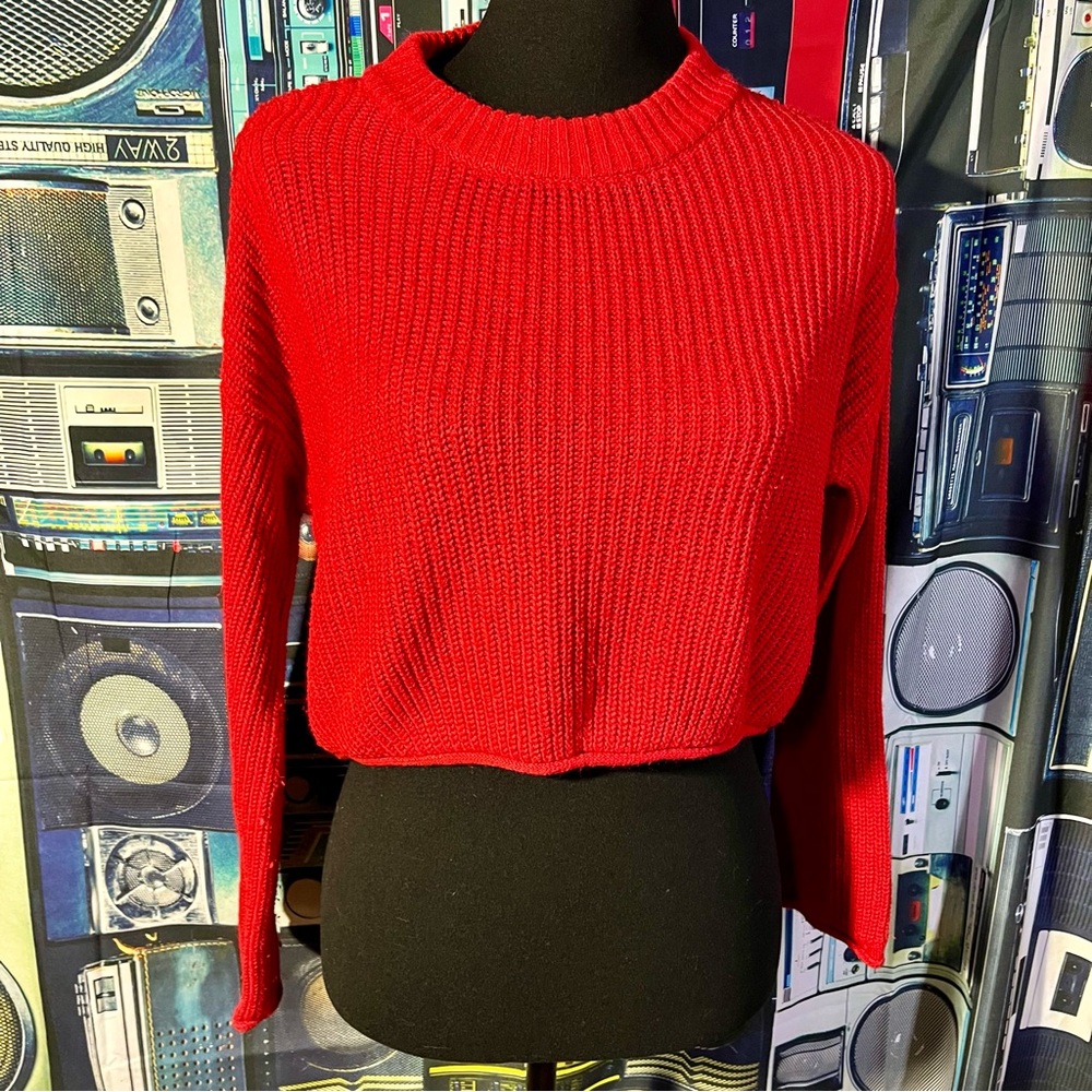 Red Cropped Long Sleeve Sweater Women’s Size Small